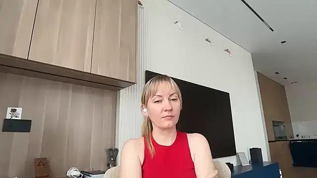 Snapshot of Dorielle chatting on July 2026 06:50:02 AM Dorielle online show from July 2026 06:50:02 AM