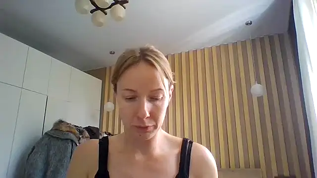 Deloriada online show from August 2026 09:00:01 AM