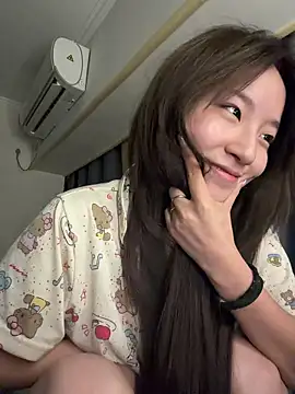 Uugirl00 online show from July 2026 03:43:01 PM