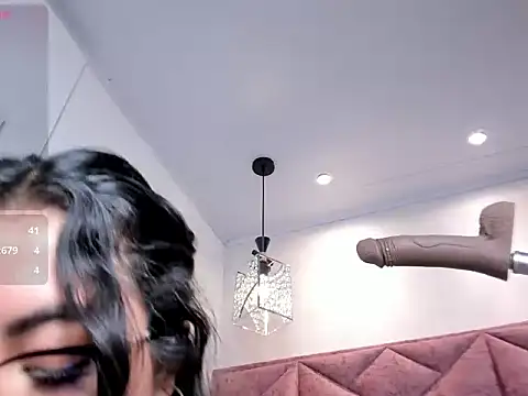 alessia storm  online show from August 2026 04:25:01 AM