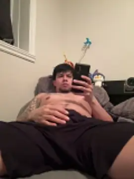 Snapshot of Sualazar chatting on February 2026 12:15:02 AM Sualazar online show from February 2026 12:15:02 AM