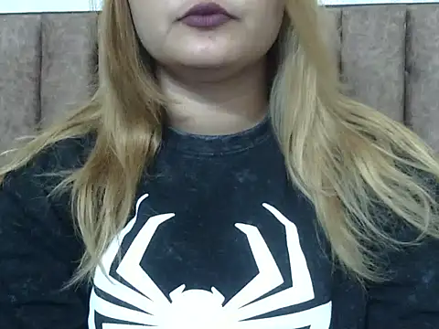 Sexyy Sana online show from July 2026 07:31:01 PM