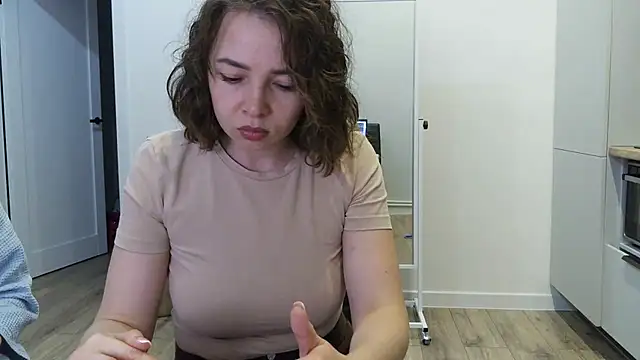 Snapshot of Selenneh chatting on July 2026 06:35:02 PM Selenneh online show from July 2026 06:35:02 PM