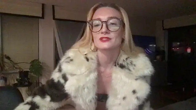Sexdrgsandplugs online show from June 2026 11:30:02 AM