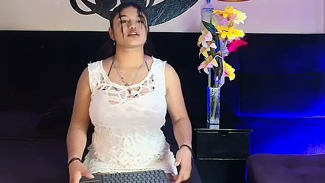 LexiSttar online show from August 2026 07:16:01 PM