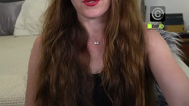 Snapshot of leverageurassets chatting on February 2026 10:52:01 PM leverageurassets online show from February 2026 10:52:01 PM