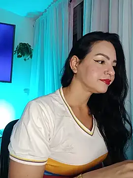WandaArias online show from July 2026 03:34:02 AM