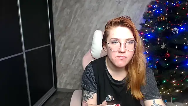 Reginasmilee online show from January 2026 02:04:02 AM