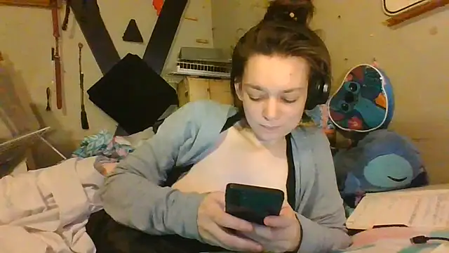 daddiesgurl69 online show from July 2026 08:18:01 AM