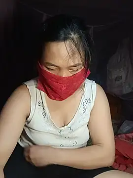 Snapshot of Hiha-nn chatting on July 2026 11:47:01 AM Hiha-nn online show from July 2026 11:47:01 AM