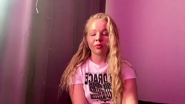 BrianaJess online show from June 2026 02:10:01 PM