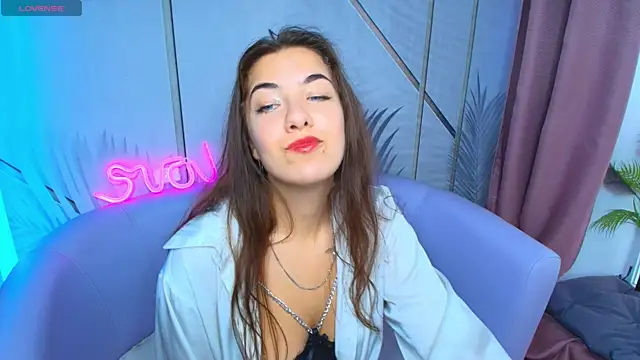 Tory Vixen online show from July 2026 02:07:01 AM