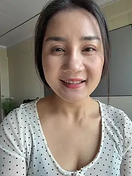 Anyna-222 online show from June 2026 06:19:02 AM