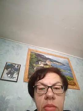 Olena72531 online show from June 2026 06:29:01 AM