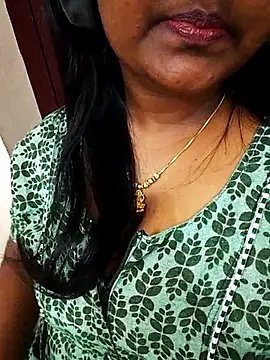 Snapshot of Tamil-ammulbaby chatting on August 2026 08:34:01 PM Tamil-ammulbaby online show from August 2026 08:34:01 PM