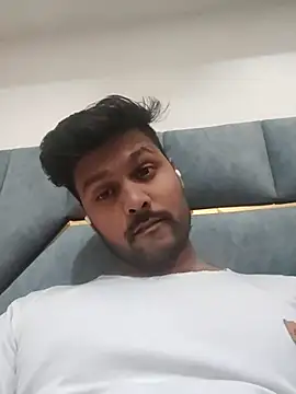 Snapshot of Yoursunnysuraj chatting on June 2026 09:03:01 AM Yoursunnysuraj online show from June 2026 09:03:01 AM