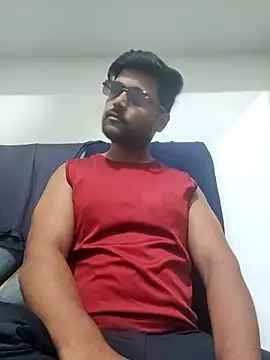 Snapshot of Yoursunnysuraj chatting on July 2026 03:23:01 AM Yoursunnysuraj online show from July 2026 03:23:01 AM