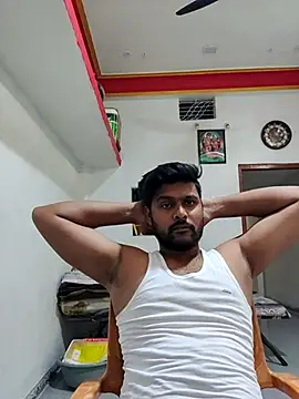 Snapshot of Yoursunnysuraj chatting on July 2026 07:35:02 AM Yoursunnysuraj online show from July 2026 07:35:02 AM