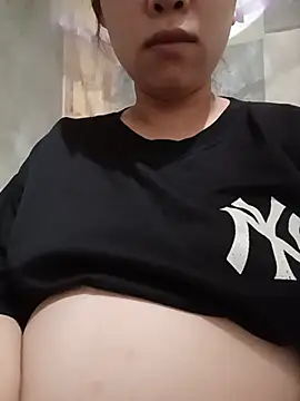 Umie-xx online show from July 2026 11:33:01 PM