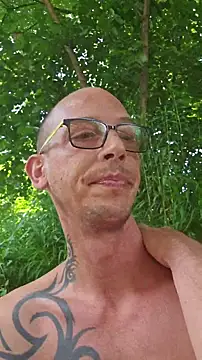Snapshot of Shy-boy-69 chatting on June 2026 12:06:01 PM Shy-boy-69 online show from June 2026 12:06:01 PM