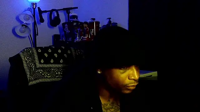 Snapshot of Rickavelli_ chatting on July 2026 04:36:01 AM Rickavelli online show from July 2026 04:36:01 AM