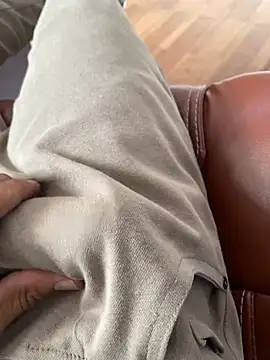 bigcock1546 online show from July 2026 07:05:02 AM