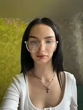 sonuuiiaaa online show from July 2026 06:32:01 AM