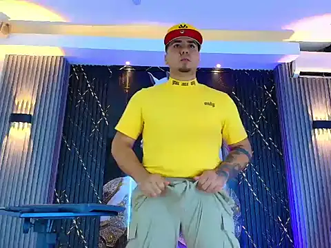 Iam Josue- online show from July 2026 08:59:02 PM