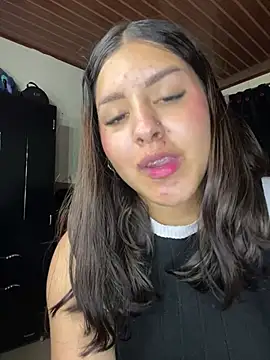 lamarucha nora online show from July 2026 12:37:02 AM