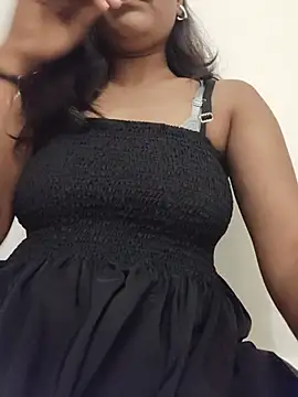 Snapshot of Sexyneera chatting on July 2026 05:43:02 PM Sexyneera online show from July 2026 05:43:02 PM
