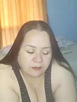 Lorena Matture online show from August 2026 04:31:02 PM