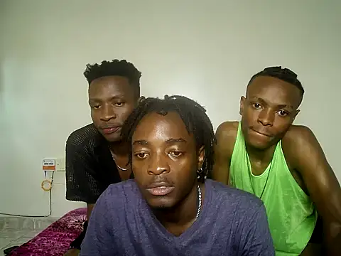 Snapshot of threemanias chatting on July 2026 01:13:02 PM threemanias online show from July 2026 01:13:02 PM