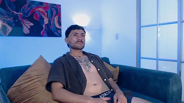 noahsantos online show from July 2026 06:32:02 PM