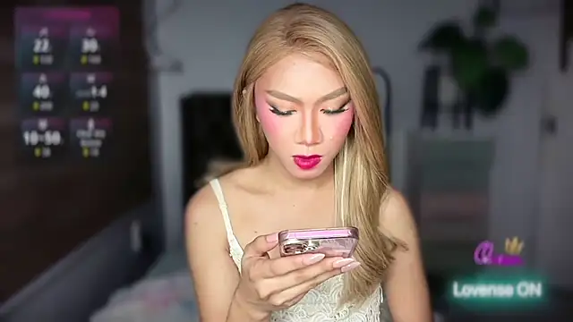 Snapshot of Allmightymariax chatting on July 2026 07:46:01 AM Allmightymariax online show from July 2026 07:46:01 AM