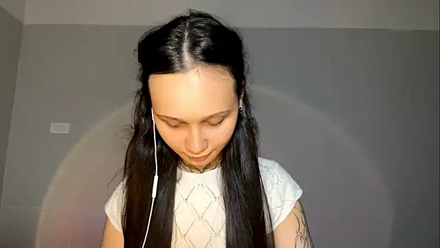 MayraLucarelli online show from July 2026 10:18:02 AM