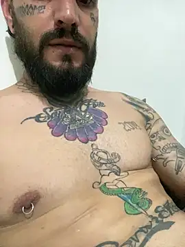 ThetheusReis online show from July 2026 03:04:01 AM