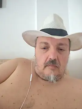 Theitalianpapi online show from July 2026 03:50:01 PM