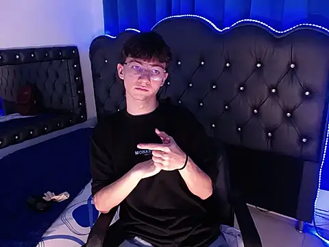 Snapshot of Camilo_Harrington chatting on July 2026 03:45:02 AM Camilo Harrington online show from July 2026 03:45:02 AM
