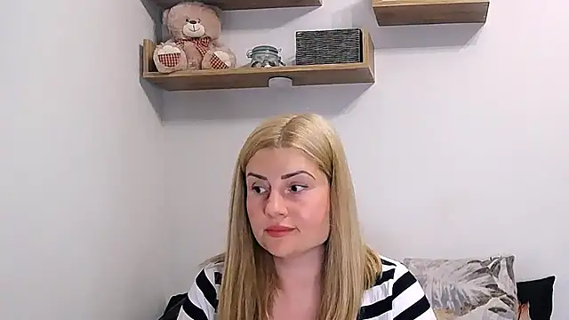 Snapshot of alisenties chatting on July 2026 03:14:02 PM alisenties online show from July 2026 03:14:02 PM