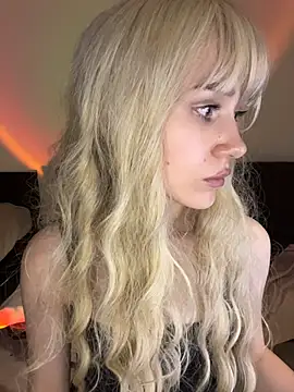 Snapshot of Charlotte_Pretty chatting on July 2026 04:57:02 PM Charlotte Pretty online show from July 2026 04:57:02 PM