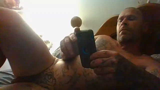 Snapshot of Tainted1980 chatting on August 2026 12:57:02 AM Tainted1980 online show from August 2026 12:57:02 AM