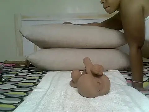 tastyzuri online show from August 2026 03:53:02 AM