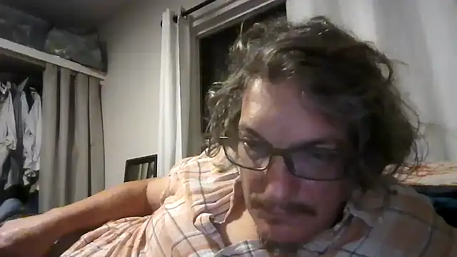 Snapshot of riffraff69 chatting on August 2026 09:52:02 AM riffraff69 online show from August 2026 09:52:02 AM