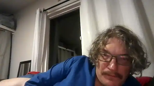 Snapshot of riffraff69 chatting on August 2026 07:44:02 AM riffraff69 online show from August 2026 07:44:02 AM