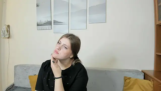 MossCradle online show from July 2026 01:03:01 PM