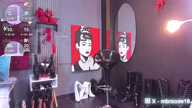 MissNicoleSds online show from August 2026 11:34:02 AM