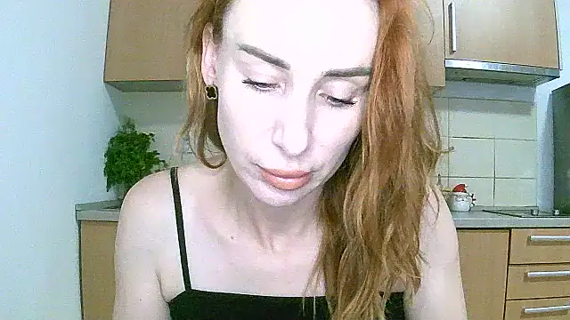 Snapshot of AimeeAlanx chatting on July 2026 11:45:01 AM AimeeAlanx online show from July 2026 11:45:01 AM