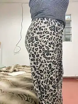 ninaa81 online show from July 2026 08:33:02 PM