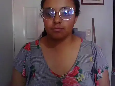 Valeryyyy  online show from July 2026 07:45:01 PM