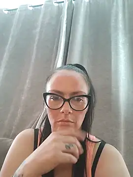 Snapshot of katpussy4 chatting on July 2026 10:02:01 AM katpussy4 online show from July 2026 10:02:01 AM